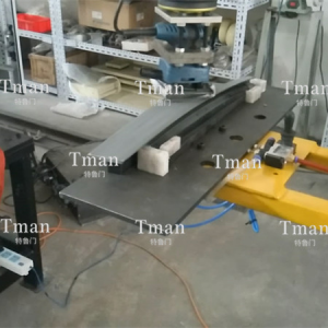 汽车B柱表面自动去漆工作站